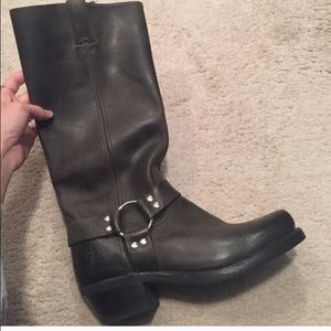 FRYE BOOTS