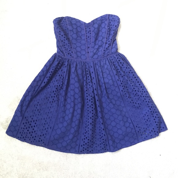 Cute UO strapless eyelet dress, size Small