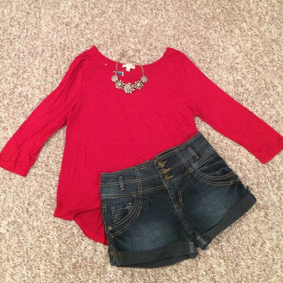 NWT Red Top