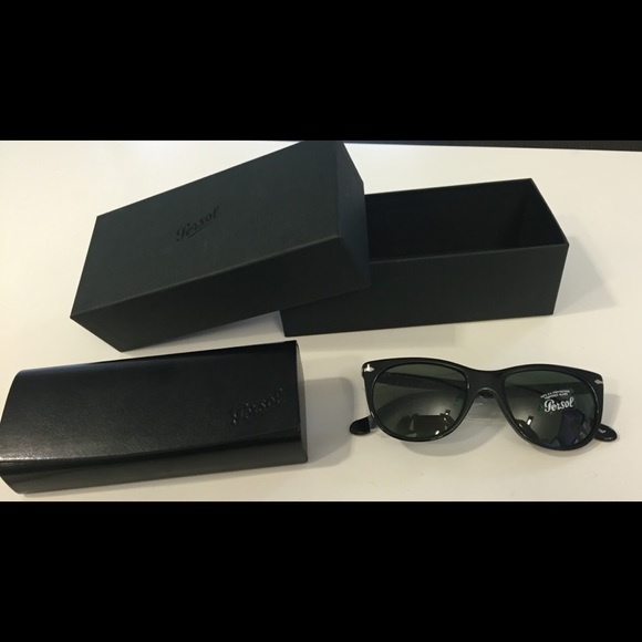 Persol Polarized Black Unisex Sunglasses