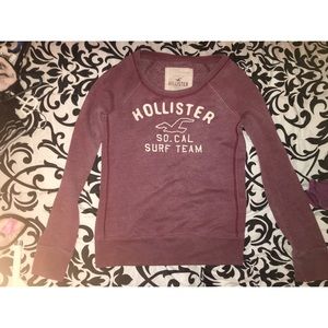 Maroon hollister shirt