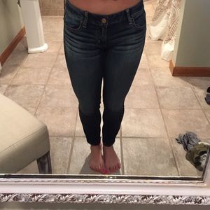 Dark stretch jeggings