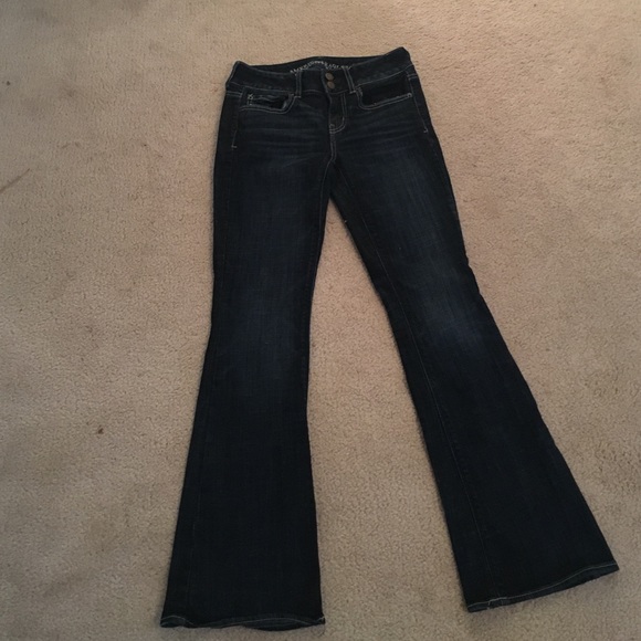 AEO Artist stretch jeans