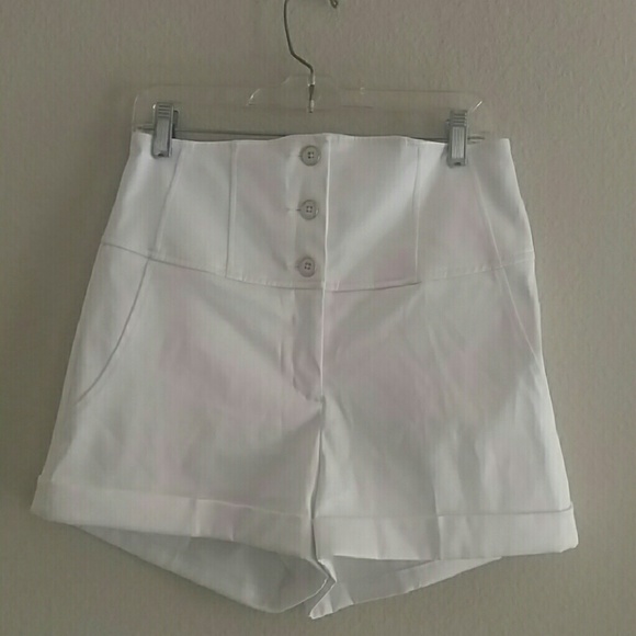 High wasted Express studio design shorts