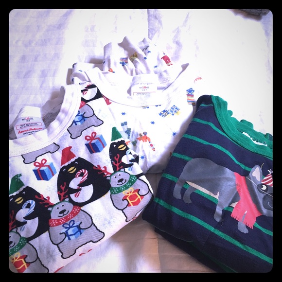 3 pairs of Hanna Andersson Swedish cotton  pj's!