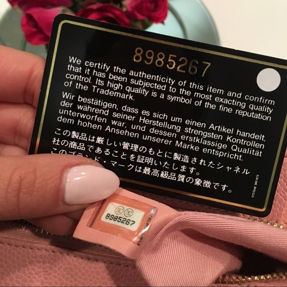 *SOLD!* 💯 Chanel Quilted Caviar Shoulder Bag - Picture 2 of 4