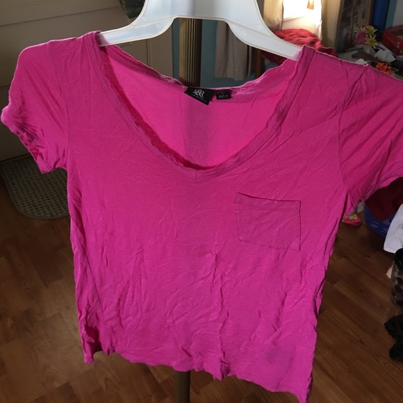 Casual tee