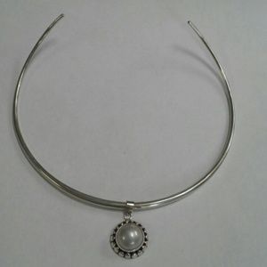 NEW Silver necklaces with mabe pearl pendant