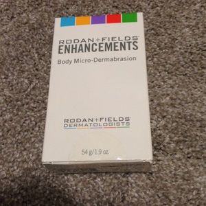 Rodan + Fields Body Microdermabrasion - New!