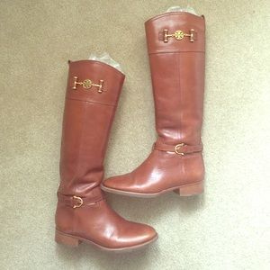 Tory Burch Boots Size 7, retail $400.