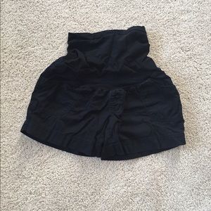 Maternity shorts