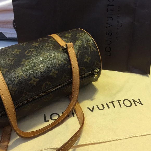 louis vuitton small barrel bag