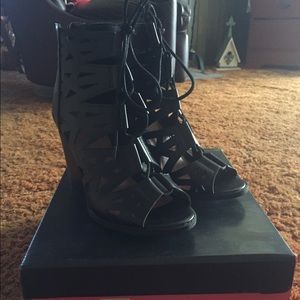 Black Lace Up Chunky Heels