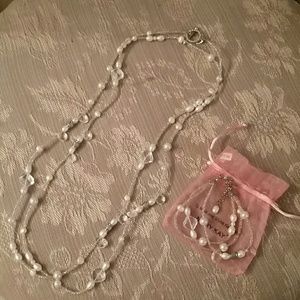 Mary Kay necklace and bracelet