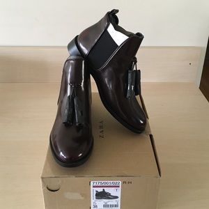 Stunning Zara booties!