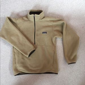 Patagonia men's S half zip fleece