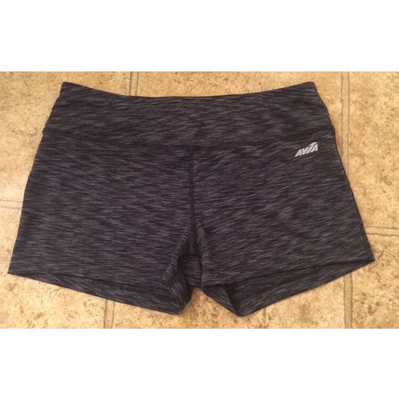 Workout shorts 💪🏼 LP‼️