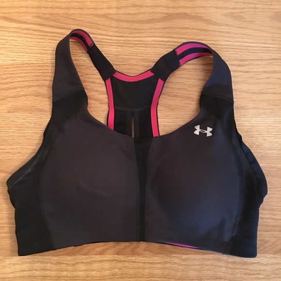 Under Armour Sports Bra 34C
