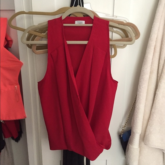 Crossover top! - Picture 4 of 4