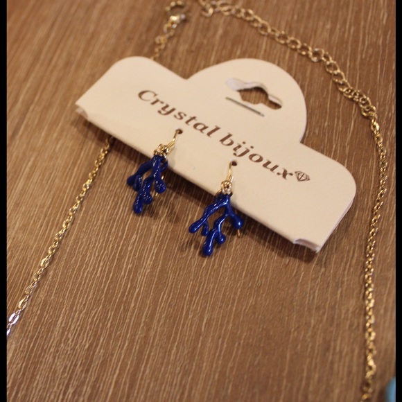 Blues and green coral look necklace set - Picture 3 of 3