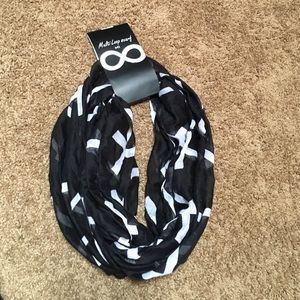Infinity scarf