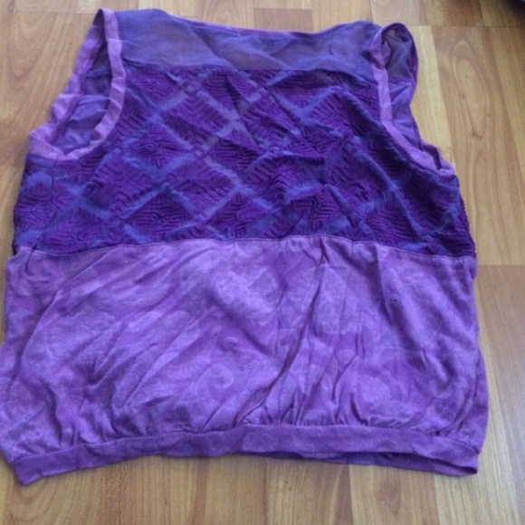 Language top - Picture 2 of 2