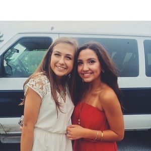 Meet your Posher, Isabella