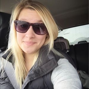 Meet your Posher, Bekah