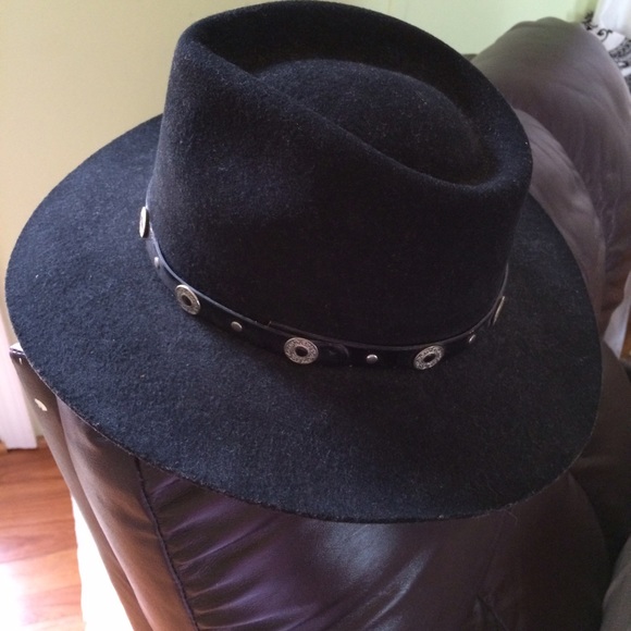 Western hat