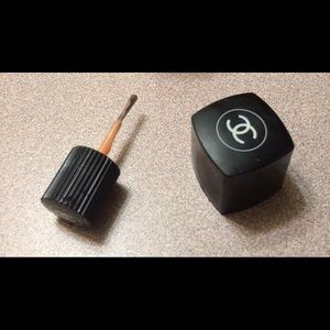 FROM. CHANEL Le Vernis Nail Colour 13ml. 0.4 FL OZ