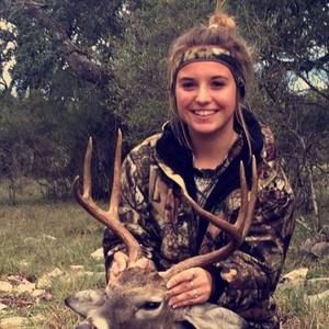 Meet your Posher, Emilie