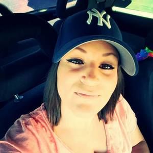 Meet your Posher, Alicia