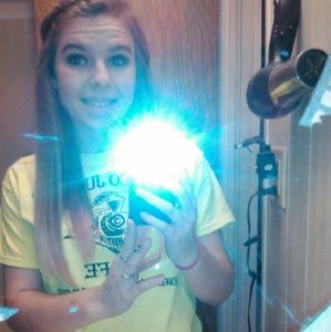 Meet your Posher, Jaide