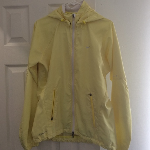 Nike storm fit jacket