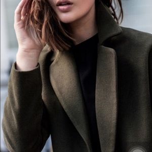 Meet your Posher, Estephany