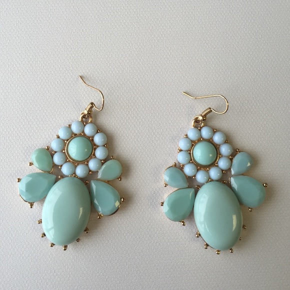 Mint Green Gem Earrings - Picture 2 of 4
