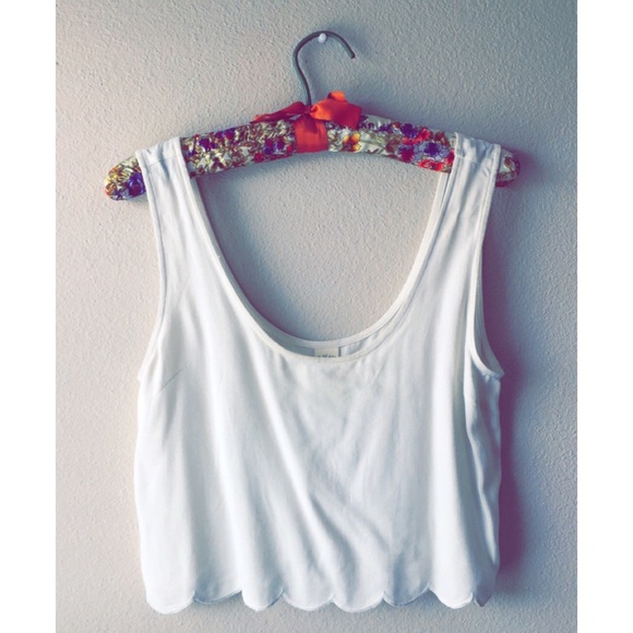 Pac Sun LA Hearts Scalloped Crop Top
