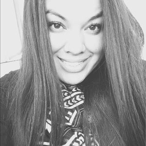 Meet your Posher, Alaina