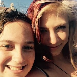 Meet your Posher, Bobbie