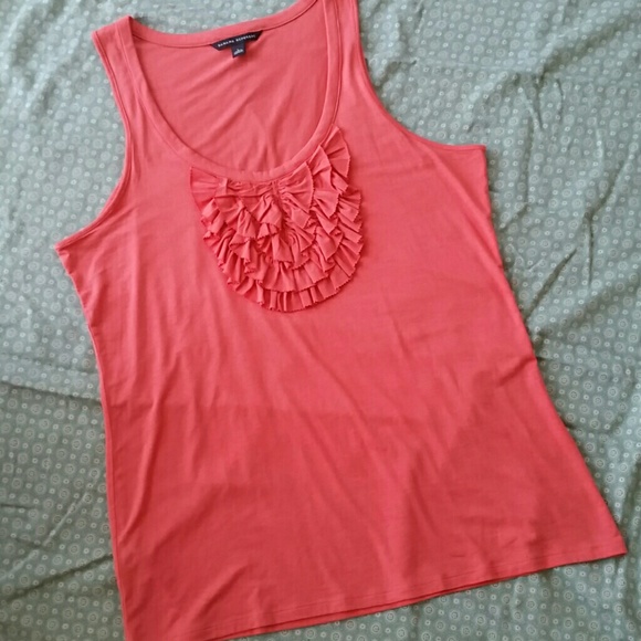 SOLDGifted in Bundle! Banana Republic Salmon Tank! - Picture 2 of 4