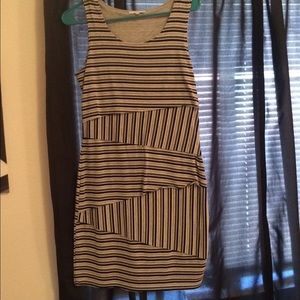 grey striped bodycon dress Size: M