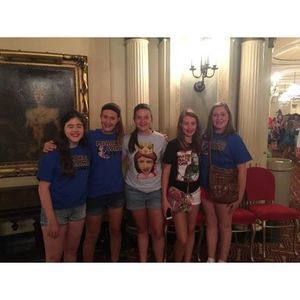 Meet your Posher, Abigail