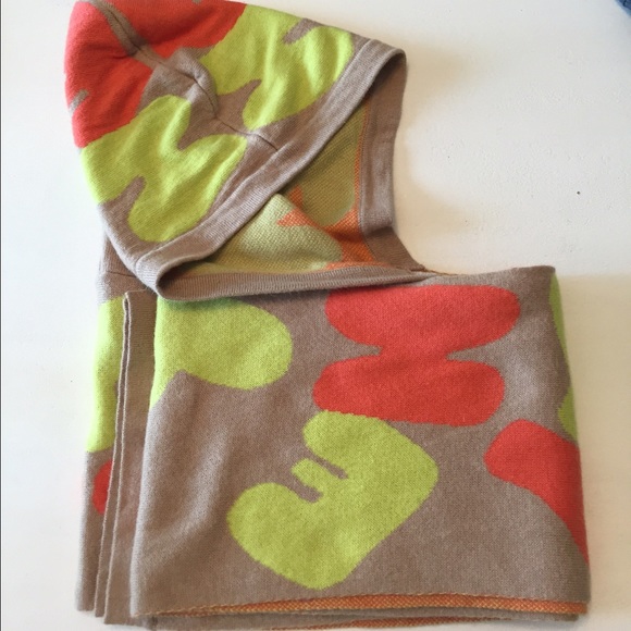 Exclusive forever 21 hello kitty scarf with hood
