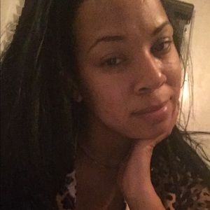 Meet your Posher, Tangee