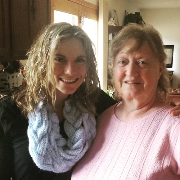 Meet your Posher, Brandy - Picture 1 of 1