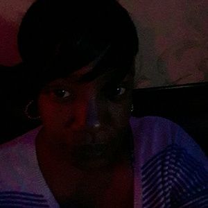 Meet your Posher, Nakisha