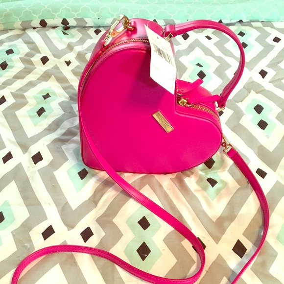 {RESERVED} Kate Spade Heart Crossbody Bag