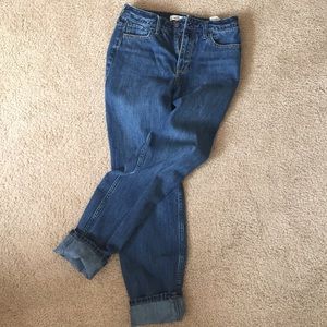 😝 Hollister highwaisted boyfriend style jeans😍