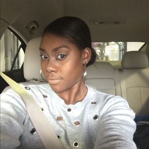 Meet your Posher, Candiy