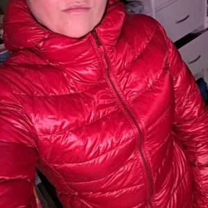 uniqlo red jacket